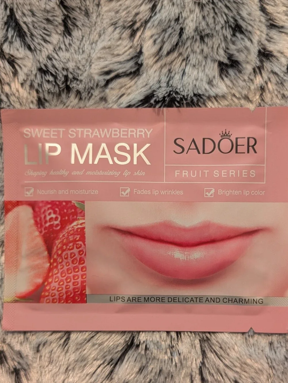 Sadoer Sweet Strawberry Lip Mask – Pink Hydrating Lip Treatment